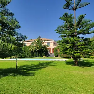 In Marianna , Santa Venerina Italia