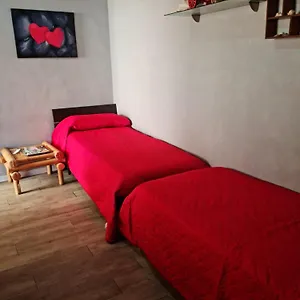 La Casa Di Mimi' , Cefalù Italia